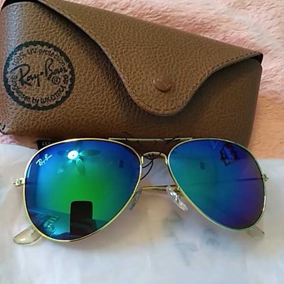 Ray bans - Picture 1 of 4